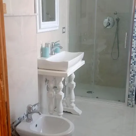 Il Melo Antico - In D'epoca Nel Cuore Del Monferrato * Acqui Terme