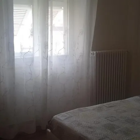 Apartment Il Melo Antico - In D'epoca Nel Cuore Del Monferrato Acqui Terme