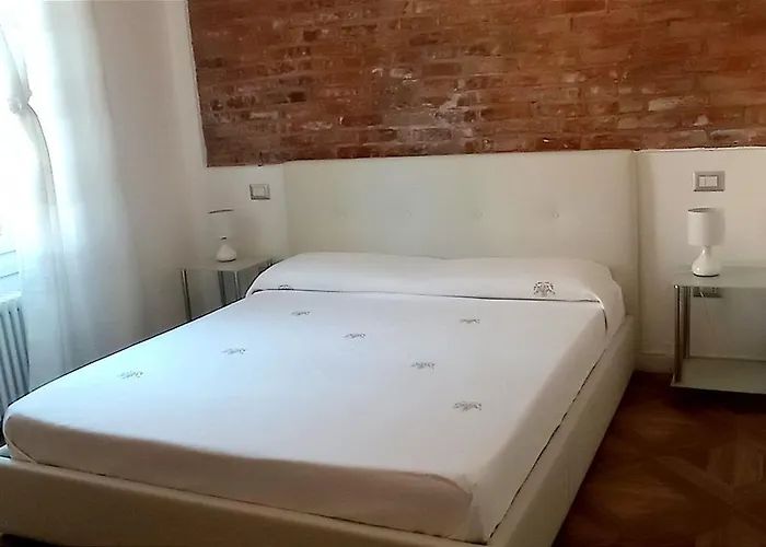 Il Melo Antico - In D'epoca Nel Cuore Del Monferrato *