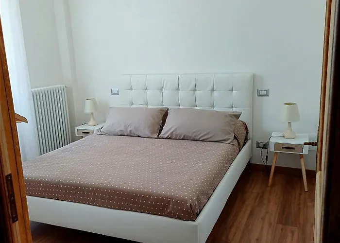 Il Melo Antico - In D'epoca Nel Cuore Del Monferrato * Acqui Terme